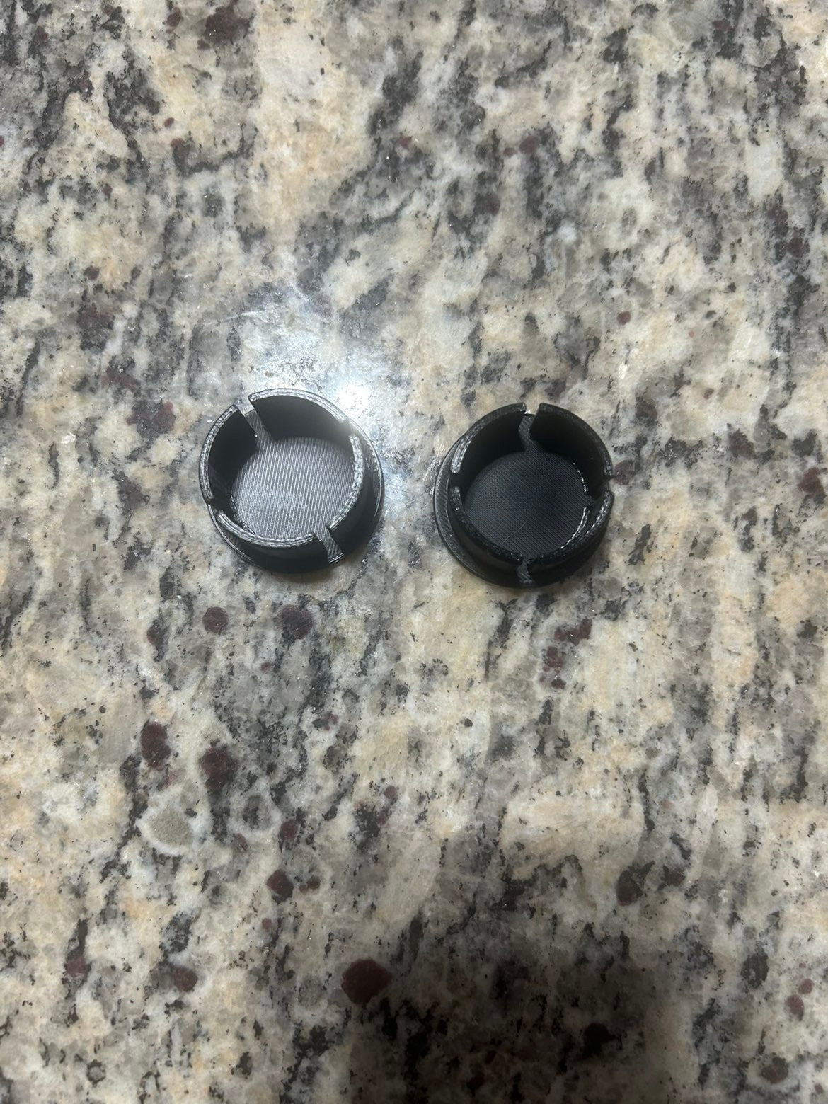 Razor Swing Arm Plugs